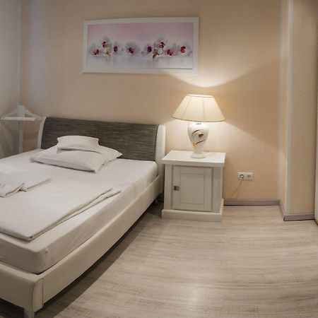 Pension Donau Grill Hanovre Extérieur photo